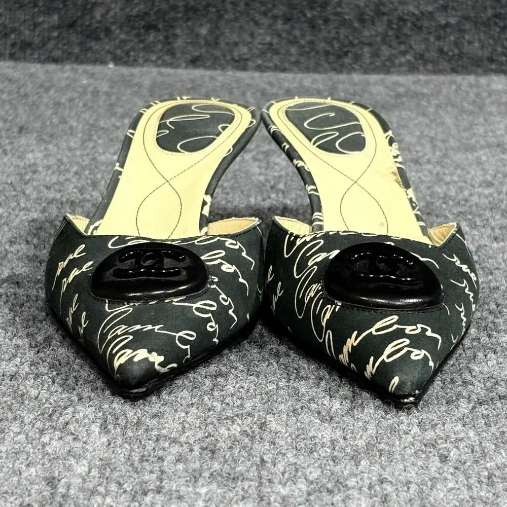Vintage Chanel Shoes Womens 6 EU 36 Black Cruise Script Print Kitten Heel Mules